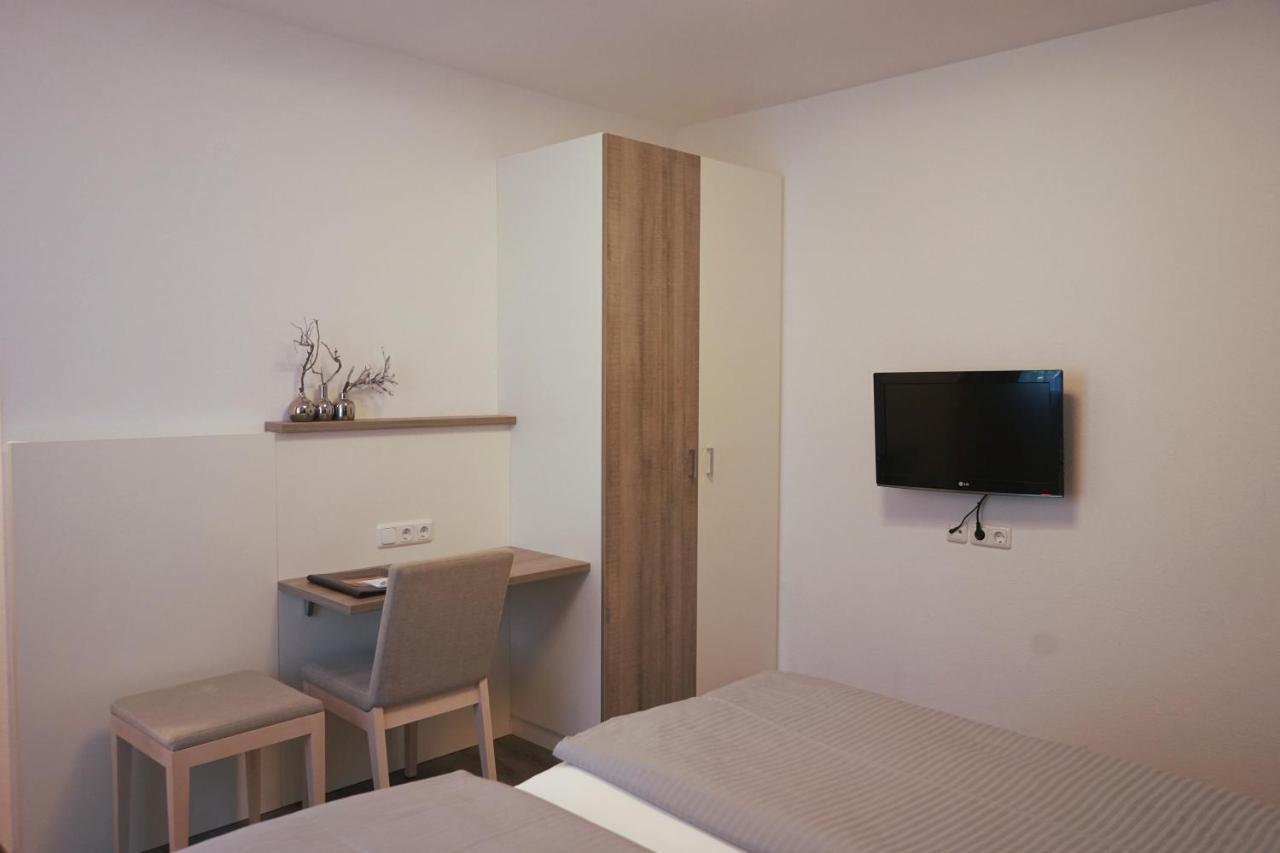 Hotel Am Ostpark Neubiberg Exteriér fotografie